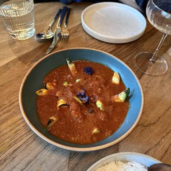 Nari - Gaeng Som Pla - Thai Near Me - San Francisco, California