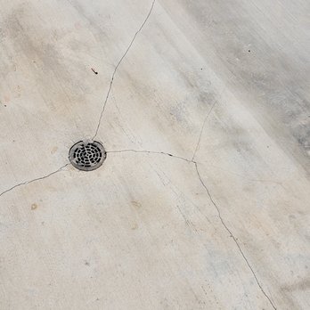L&M Concrete - Even more cracks - Masonry/Concrete Near Me