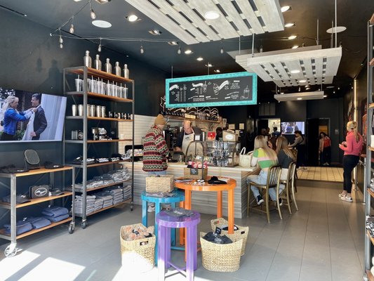 Bitty & Beau’s Coffee by null