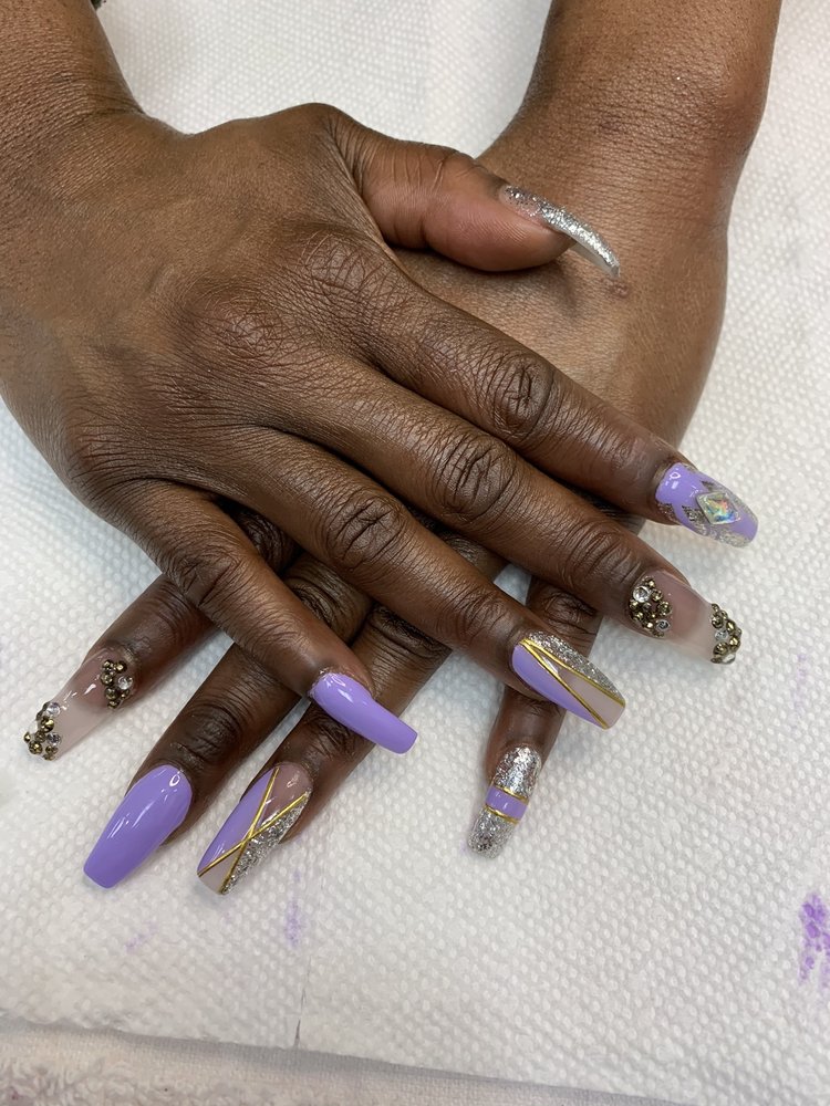 5 STAR NAILS & SPA 33 Photos 3203 S Holden Rd, Greensboro, North Carolina Nail Salons