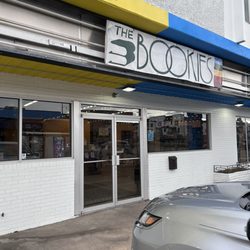 The Bookies Bookstore - Outside view.