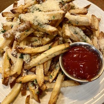 1901 Speakeasy - Garlic Fries 10/10! 8/22/23 - Lounges Near Me - Oxnard, California