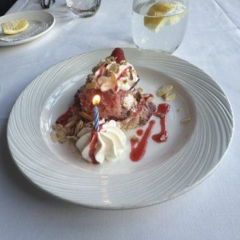 Summit House - Dessert - Steakhouses Near Me - Fullerton, California