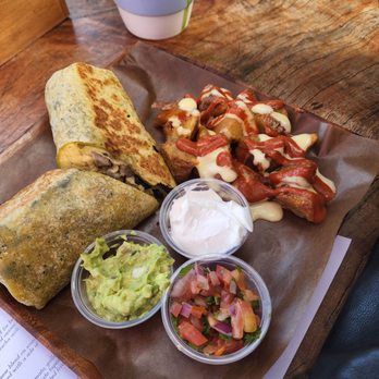 Cafe on 27 - Breakfast & Brunch Near Me - Topanga, California Cafe on 27 - Breakfast & Brunch Near Me - Topanga, California