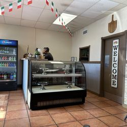 Taste Of Italy - Inside