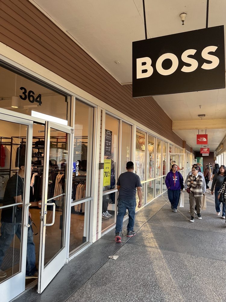 BOSS Updated September 2024 364 Nut Tree Rd, Vacaville, California