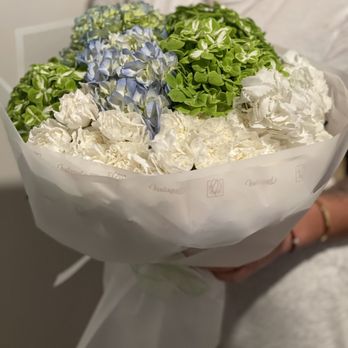 Instaquet - Florists Near Me