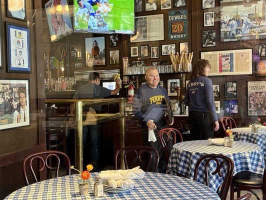 Perry's on Union by null