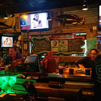 Flanigan's - Hallandale - Inside Flannigans Hallandale Beach, Florida - American Near Me - Hallandale Beach, Florida Flanigan's - Hallandale - Inside Flannigans Hallandale Beach, Florida - American Near Me - Hallandale Beach, Florida