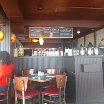 Lowell's Restaurant - American Near Me - Seattle, Washington Lowell's Restaurant - American Near Me - Seattle, Washington