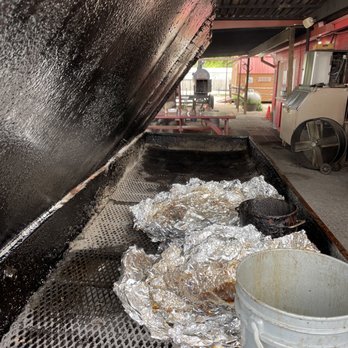 Bill's Bar-B-Que - Pits - Barbeque Near Me - Kerrville, Texas