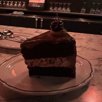Double Luck Chinese - Chocolate Cake - Chinese Near Me - Miami, Florida Double Luck Chinese - Chocolate Cake - Chinese Near Me - Miami, Florida