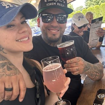 Daft Badger Brewing - Pink seltzer was AMAZING - Sandwiches Near Me - Coeur D'alene, Idaho Daft Badger Brewing - Pink seltzer was AMAZING - Sandwiches Near Me - Coeur D'alene, Idaho