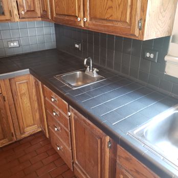 ILS Resurfacing - Ceramic Tile Repair and Resurfaced. - Countertop Installation Near Me - Tallahassee, Florida ILS Resurfacing - Ceramic Tile Repair and Resurfaced. - Countertop Installation Near Me - Tallahassee, Florida