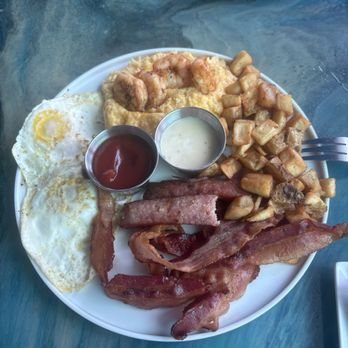 Trident Restaurant - Seafood Near Me - Panacea, Florida Trident Restaurant - Seafood Near Me - Panacea, Florida