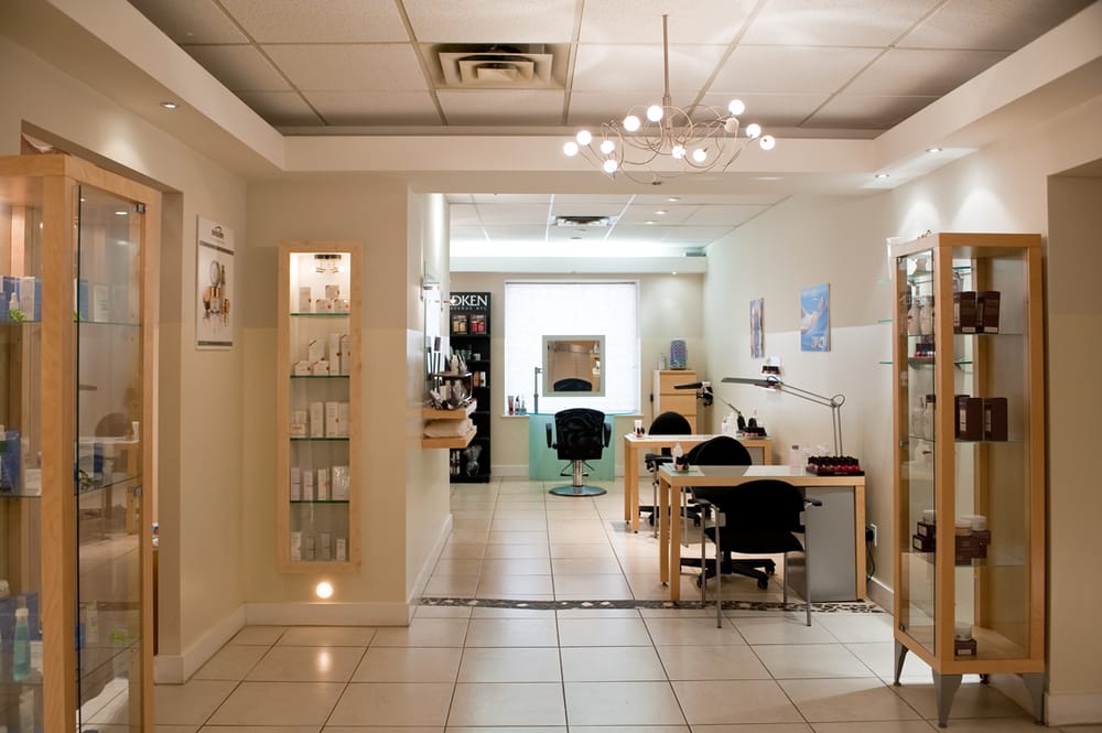 MAYFAIR CLUBS PARKWAY MARKHAM Updated September 2024 33 Photos & 12