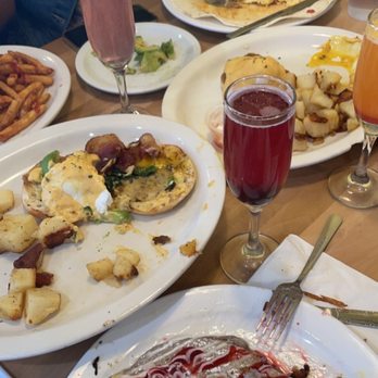 Griddlecakes - Eggs Benedict and the lobster egg Benedict, El Hefe and the white chocolate raspberry pancake combo - New American Near Me - Las Vegas, Nevada