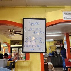 Rocky's Taco House - Menú