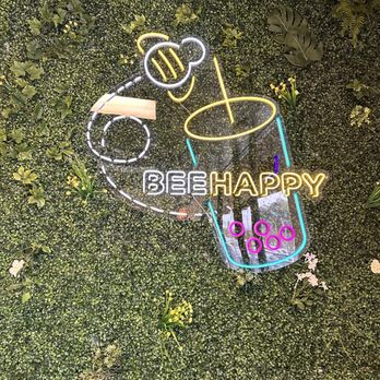 Boba Bee - Interior decor is new and inviting. - Bubble Tea Near Me - Long Beach, California Boba Bee - Interior decor is new and inviting. - Bubble Tea Near Me - Long Beach, California