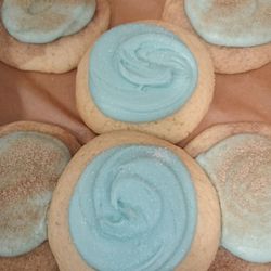 Sugs Cookie - Sugar Cookies and Snickerdoodle Cookies