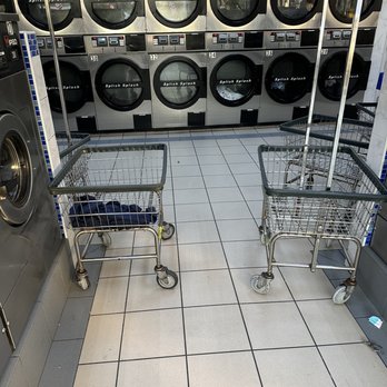 Splish Splash Laundromat - Laundromat Near Me - Rego Park, New York Splish Splash Laundromat - Laundromat Near Me - Rego Park, New York