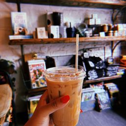 Caramel iced latte