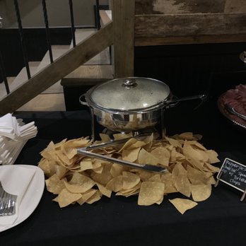 Killingtons Restaurant & Pub - Fort Mill - Queso spinach dip - American Near Me - Fort Mill, South Carolina
