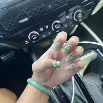 Oasis Nails - Nail Salons Near Me - Sacramento, California
