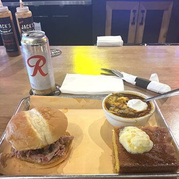 Jack's BBQ & Steakhouse - Algona - My perfect lunch! Pulled pork slider, side of chili and huge piece of cornbread - Barbeque Near Me - Algona, Washington Jack's BBQ & Steakhouse - Algona - My perfect lunch! Pulled pork slider, side of chili and huge piece of cornbread - Barbeque Near Me - Algona, Washington