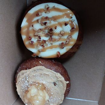 Donnie’s Donuts - Apple fritter and southern belle - Coffee & Tea Near Me - Atlanta, Georgia