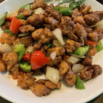 Corner 17 - Garlic pepper chicken.  Recommend. - Chinese Near Me - Saint Louis, Missouri