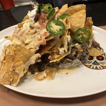 Guy Fieri's Foxwoods Kitchen & Bar - Trash can nachos - American Near Me - Mashantucket, Connecticut