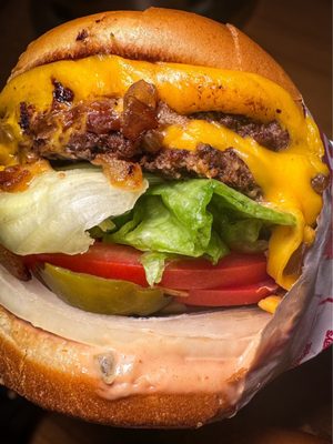 In-N-Out Burger by null