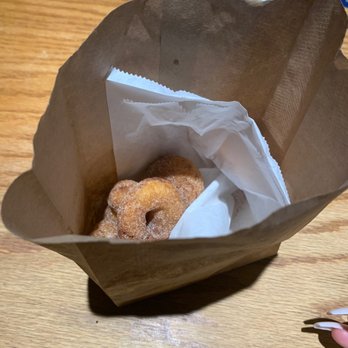 Bobby Q - donuts to go - Barbeque Near Me - Phoenix, Arizona