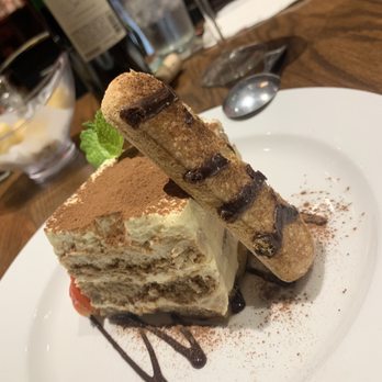 Mangiamo By 604 - Tiramisu - Italian Near Me - Honolulu, Hawaii