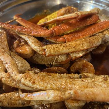 Cap't Loui - Snow Crab - Seafood Near Me - Cupertino, California Cap't Loui - Snow Crab - Seafood Near Me - Cupertino, California