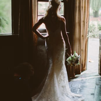 Wedding Shoppe - Casablanca 1975 from the Wedding Shoppe. Photo taken by Michelle Scott Photography - Bridal Near Me - Saint Paul, Minnesota Wedding Shoppe - Casablanca 1975 from the Wedding Shoppe. Photo taken by Michelle Scott Photography - Bridal Near Me - Saint Paul, Minnesota