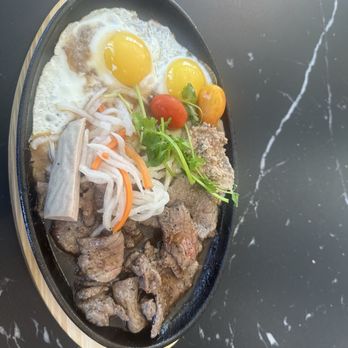 Yum Mi - Beef dish - Sandwiches Near Me - Modesto, California Yum Mi - Beef dish - Sandwiches Near Me - Modesto, California