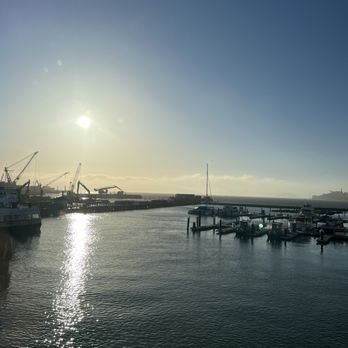 Fog Harbor Fish House - Seafood Near Me - San Francisco, California