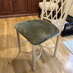 Designers Choice Furniture Dinette & Stools