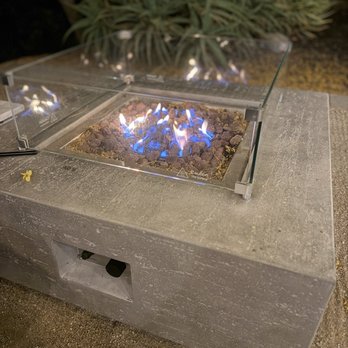 The New Inn - Fire pit on private patio - Hotels Near Me - Temecula, California The New Inn - Fire pit on private patio - Hotels Near Me - Temecula, California