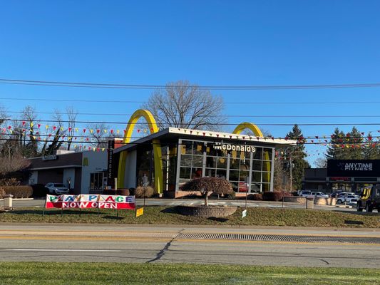 McDonald's by null