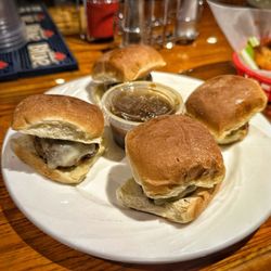 The Village Tavern - Burger sliders