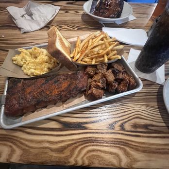 Smokejack BBQ - Baby Back Ribs Beef Brisket toast fries - Barbeque Near Me - Alpharetta, Georgia
