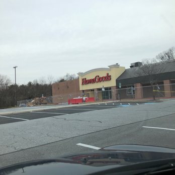 HomeGoods - Department Stores Near Me - Mount Airy, Maryland