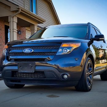 Prestige Detail | Ceramic Coatings, Paint Protection Film, Tint - 2017 Ford Explorer with Prestige Exterior Package and black trim ceramic coating - Auto Detailing Near Me - Livonia, Michigan Prestige Detail | Ceramic Coatings, Paint Protection Film, Tint - 2017 Ford Explorer with Prestige Exterior Package and black trim ceramic coating - Auto Detailing Near Me - Livonia, Michigan