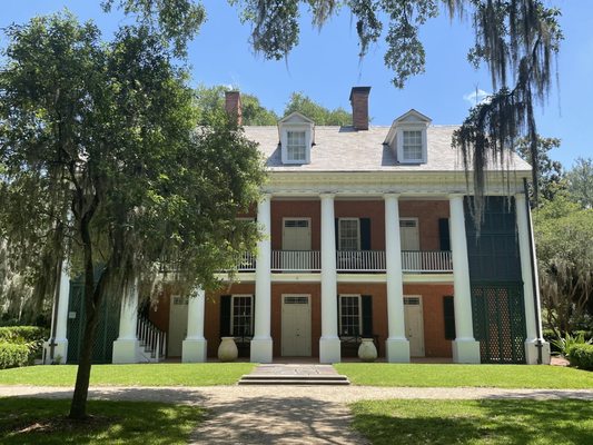 Shadows-on-the-Teche by null