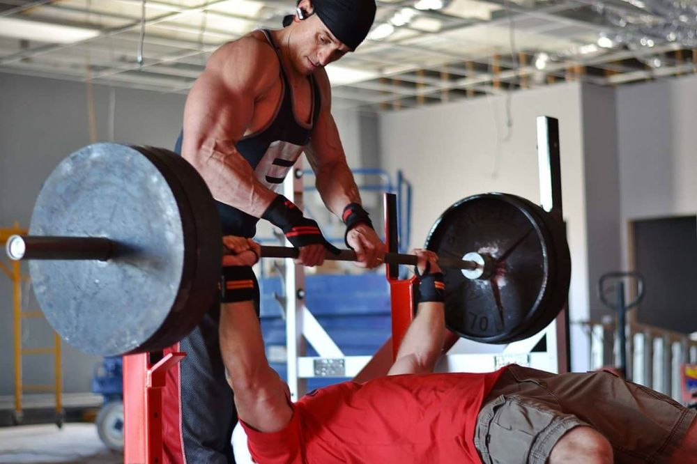 HOUSE OF GAINZ GYM Updated September 2024 10 Photos 1844 Detroit Ave, Kingman, Arizona