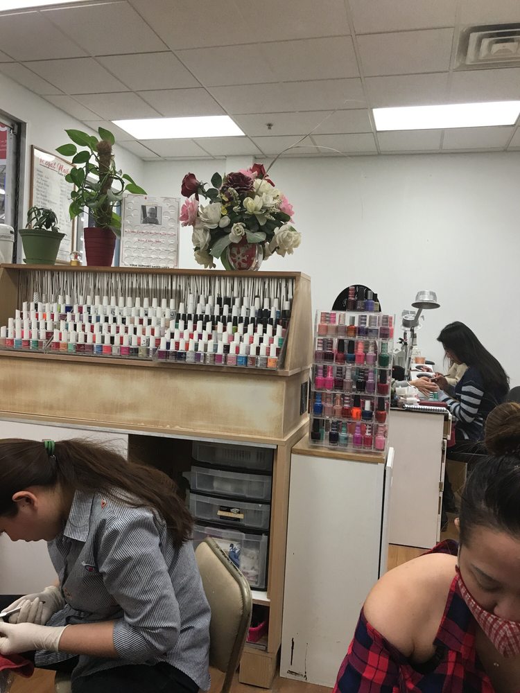 REGAL NAILS, SALON & SPA Updated August 2024 910 Wolcott St