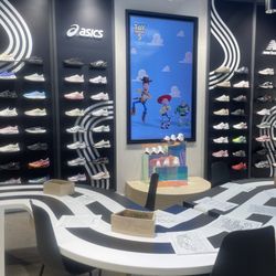 Foot Locker